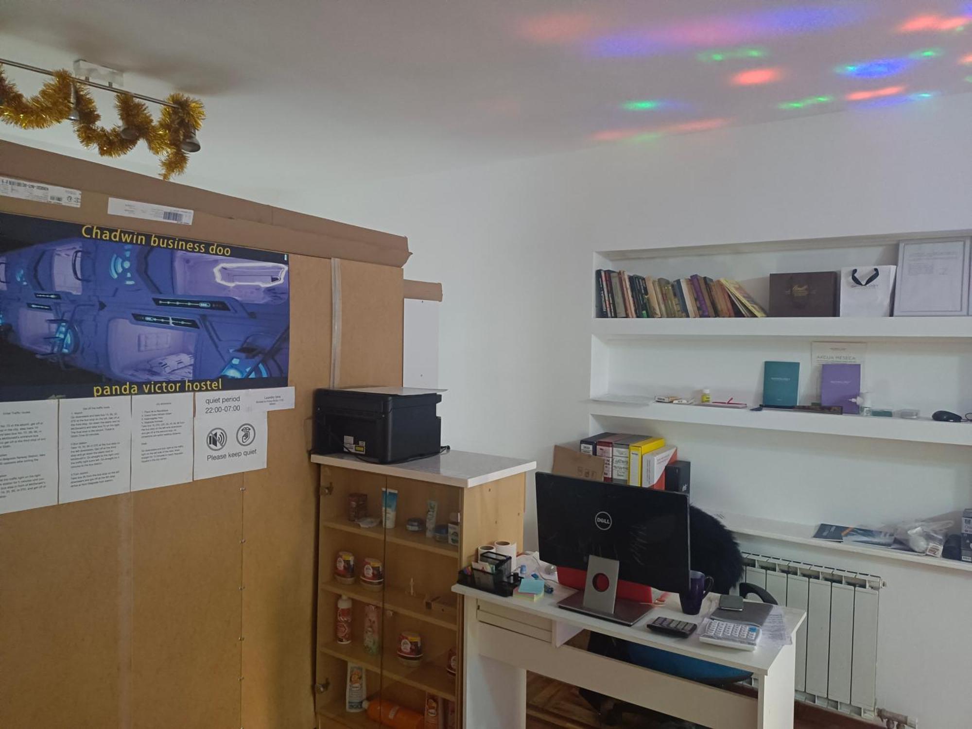 בלגרד Panda Victor Space Capsule Hostel-Neo Nomad מראה חיצוני תמונה