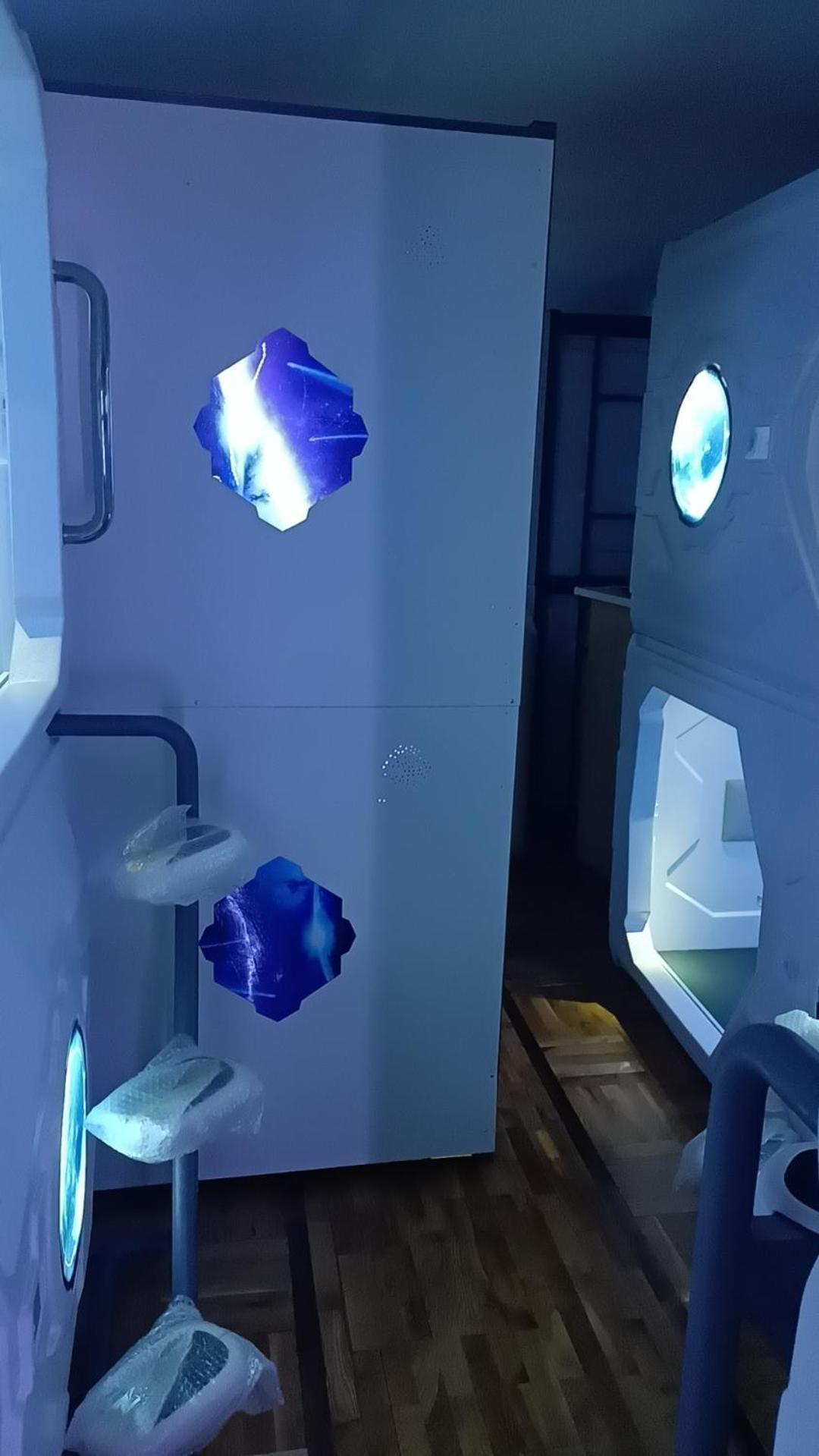 בלגרד Panda Victor Space Capsule Hostel-Neo Nomad מראה חיצוני תמונה